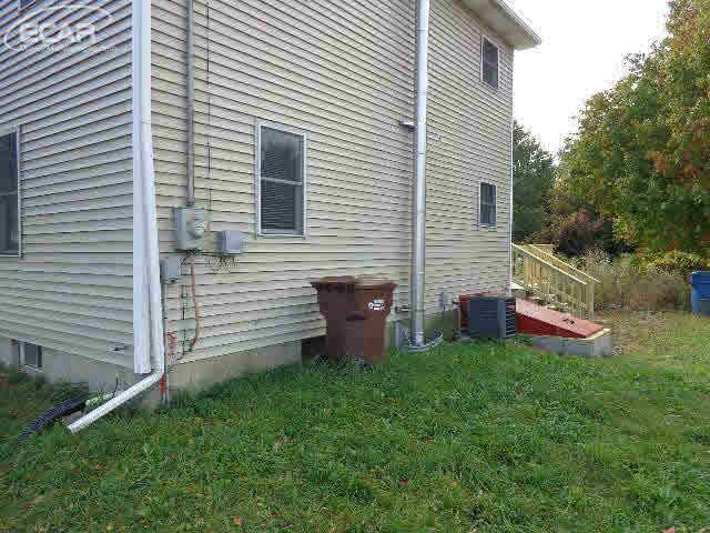 7242 West Frances Road Clio, MI 48420 - Photo 3 of 12 21373142-2.JPG