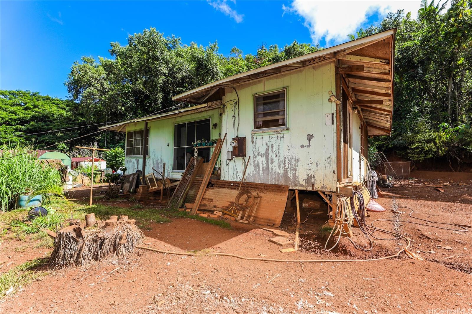 47-270 Ahuimanu Road Kaneohe, HI 96744 - Photo 21 of 25 a view of outdoor space yard deck and patio