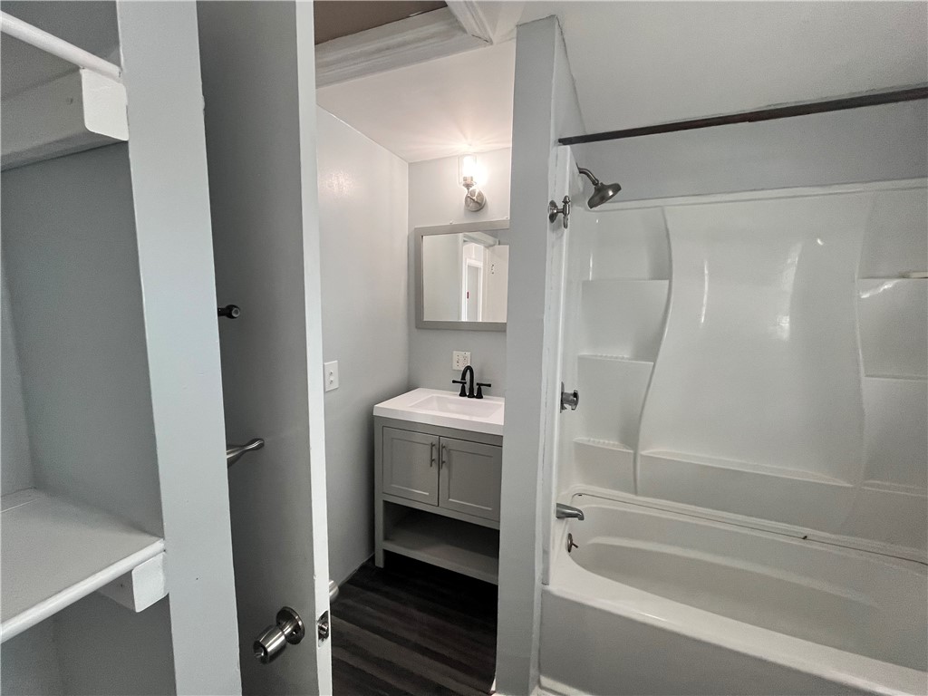 135 Perry Street Central Falls, RI 02863 - Photo 6 of 23