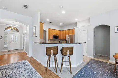 $380,000 | 520 Sandra Lane, Grand Prairie, TX 75052