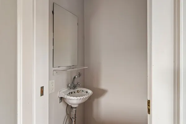 $6,700 | 110 Leonard Street, Belmont, MA 02478