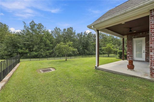 23752 Monarch Point Springfield, LA 70462 - Photo 5 of 22 Gallery Image 5