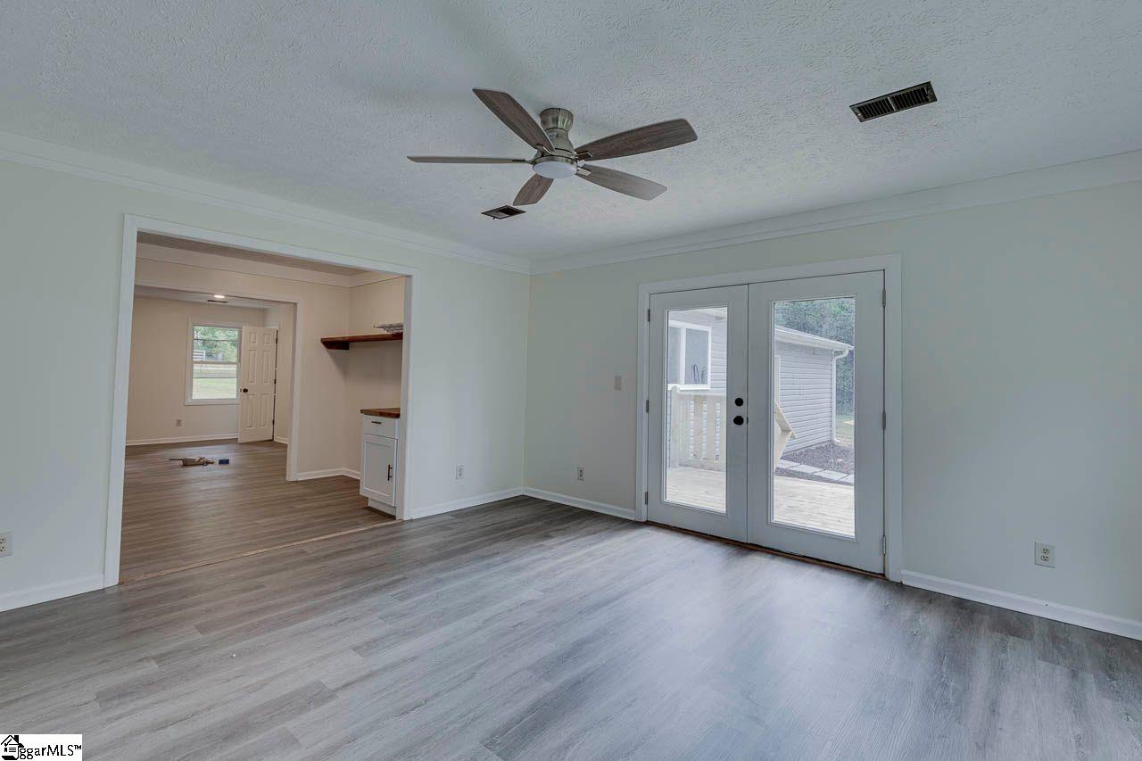 250 Mossie Smith Road Easley, SC 29642 - Photo 11 of 29 Gallery Image 11
