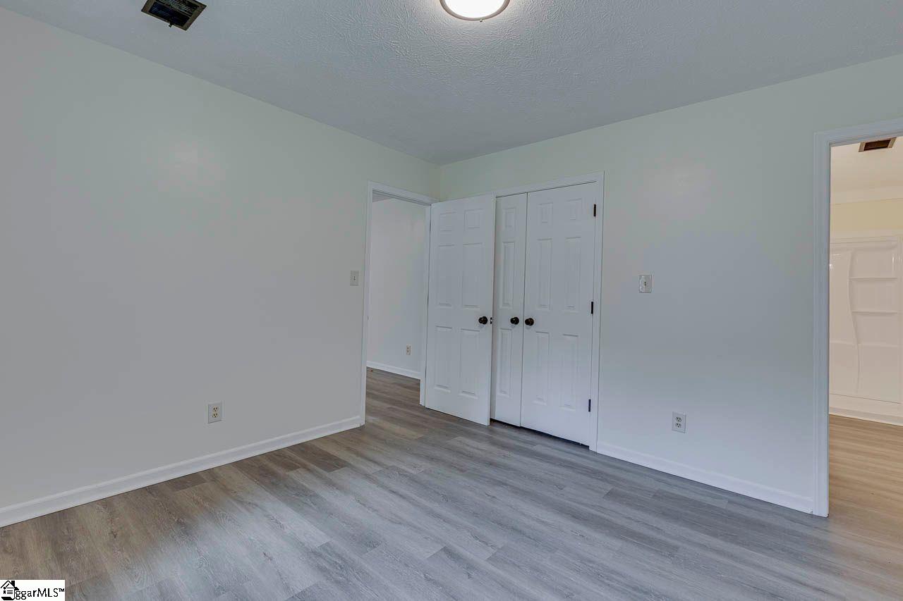 250 Mossie Smith Road Easley, SC 29642 - Photo 13 of 29 Gallery Image 13