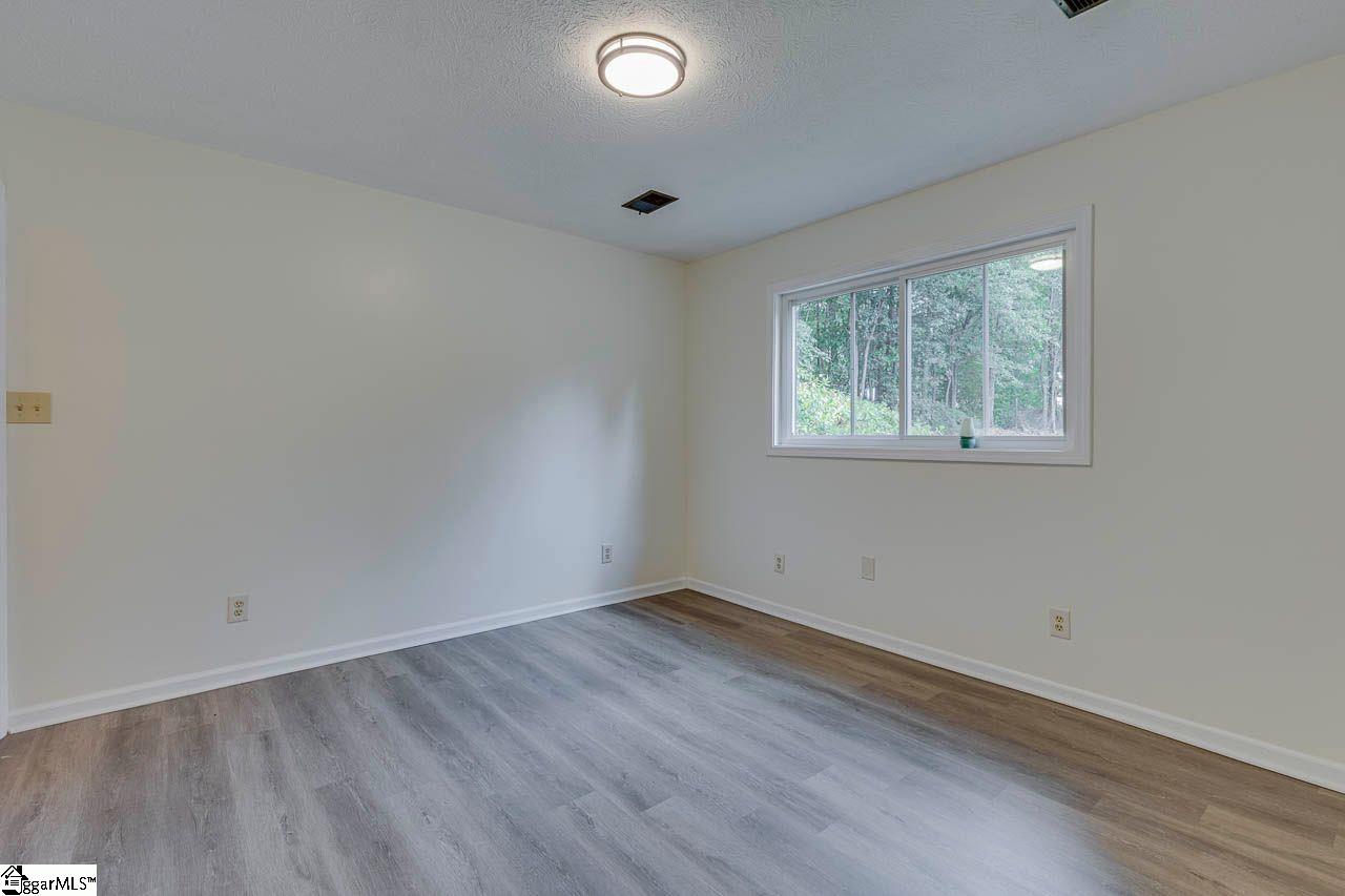 250 Mossie Smith Road Easley, SC 29642 - Photo 14 of 29 Gallery Image 14