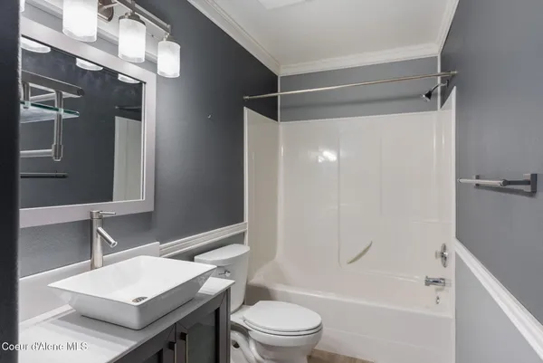 $750,000 | 2996 East Briar Court, Athol, ID 83801