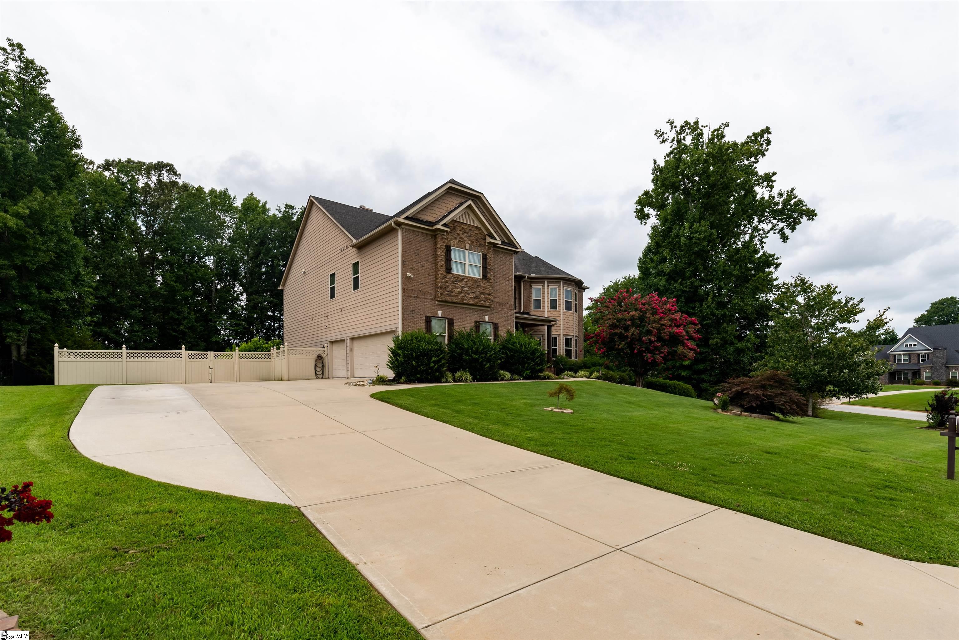 220 Tea Olive Place Simpsonville, SC 29680 - Photo 3 of 36