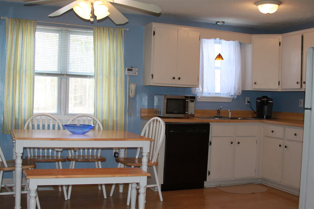 25 L Juniper Road Derry, NH 03038 - Photo 2 of 6