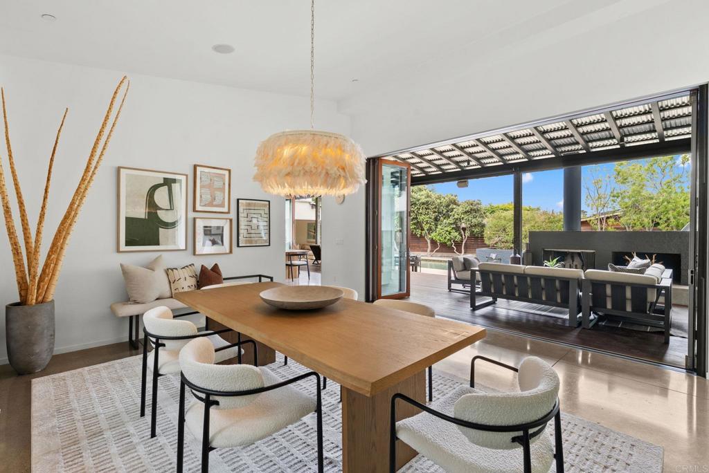 1866 Sheridan Road Encinitas, CA 92024 - Photo 21 of 75 Dining Room
