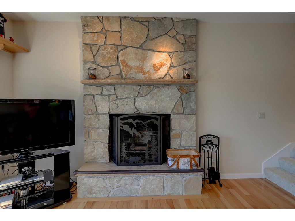 536 Whitney Road Stoddard, NH 03464 - Photo 10 of 35 Gallery Image 10