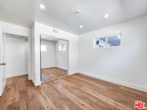 $3,000 | 2917 North Coolidge Avenue, Unit 1, Los Angeles, CA 90039