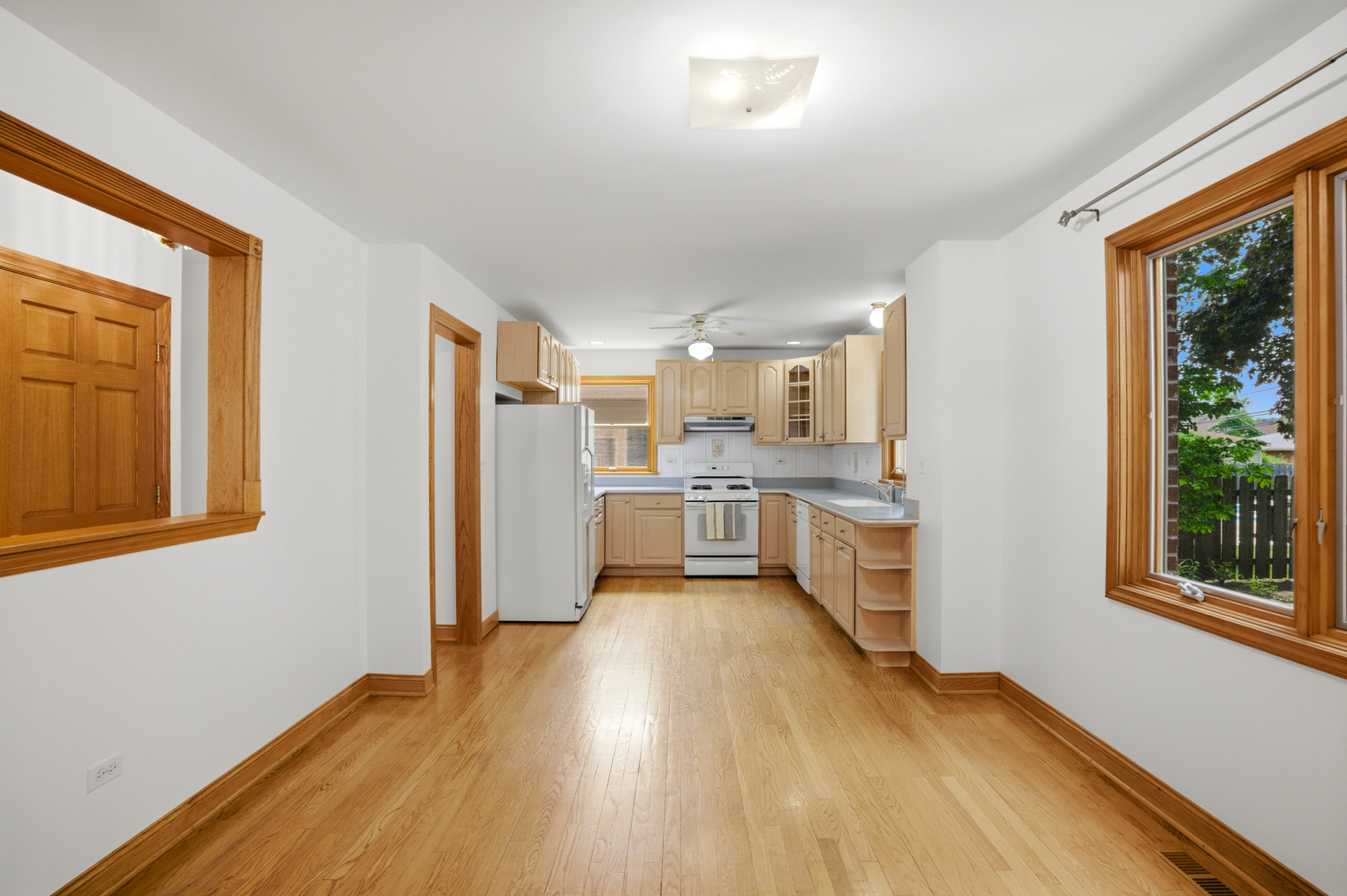 1236 Brophy Avenue Park Ridge, IL 60068 - Photo 14 of 33