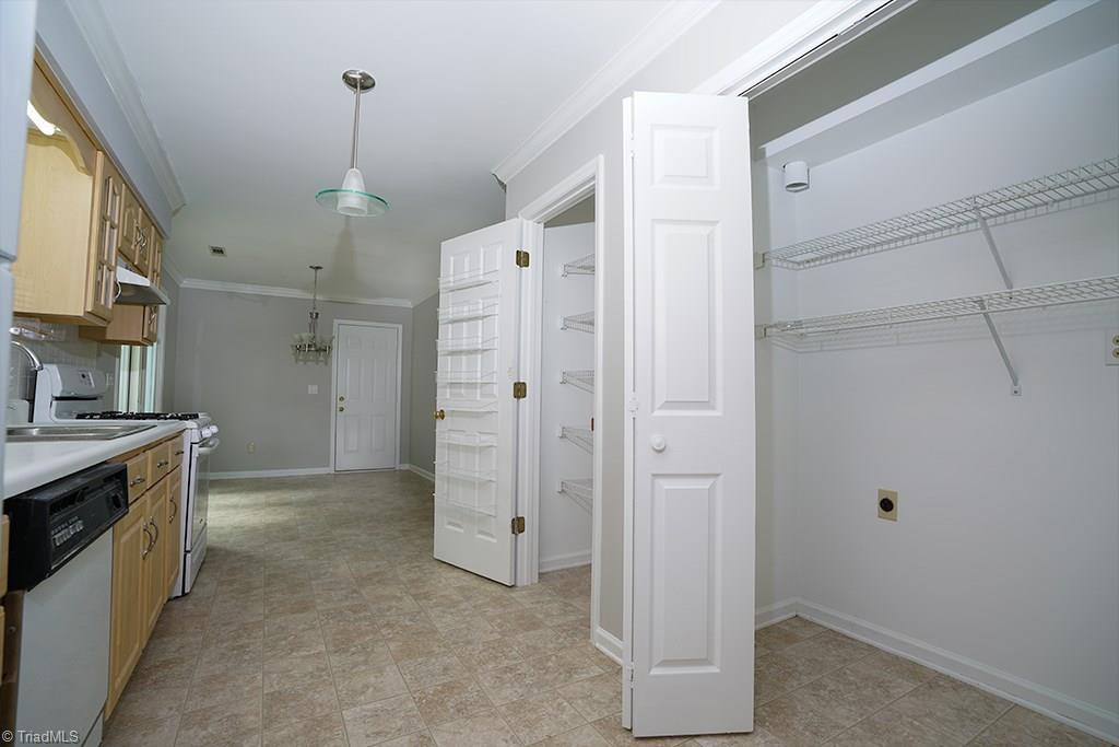 3959 Waterview Road High Point, NC 27265 - Photo 11 of 26 Gallery Image 11