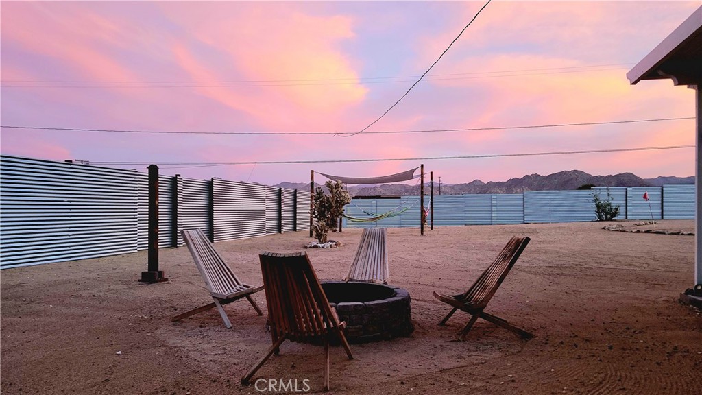 63543 Jadeite Street Joshua Tree, CA 92252 - Photo 9 of 38