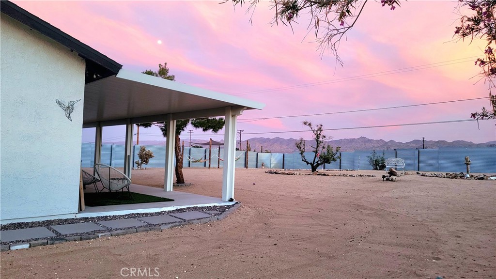 63543 Jadeite Street Joshua Tree, CA 92252 - Photo 10 of 38