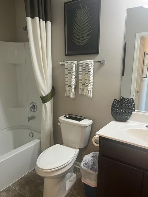 10400 Morse Place Crown Point, IN 46307 - Photo 18 of 33 a bathroom with a sink toilet and shower