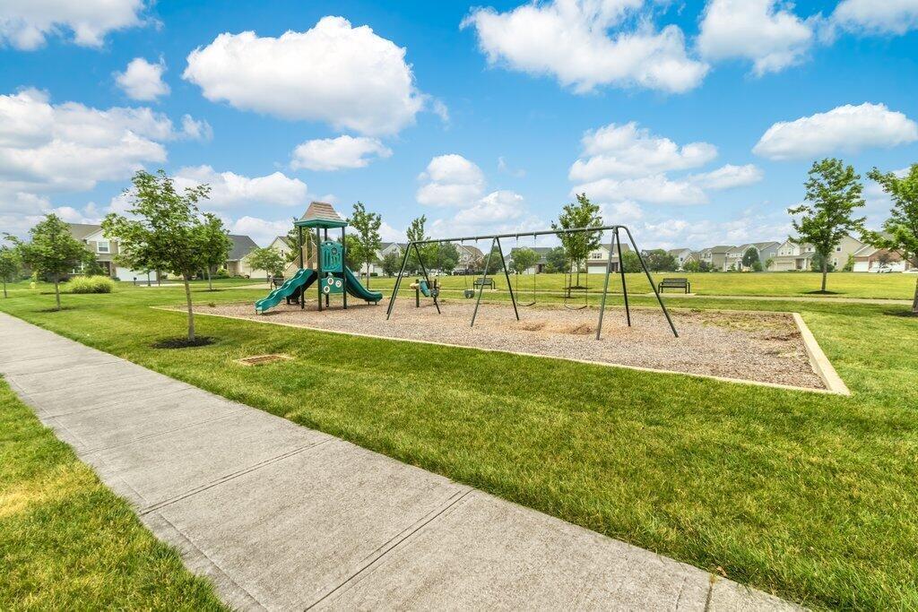 514 Eagle Walk Road Delaware, OH 43015 - Photo 36 of 41 514 Eagle Walk-35.jpg-SMALL