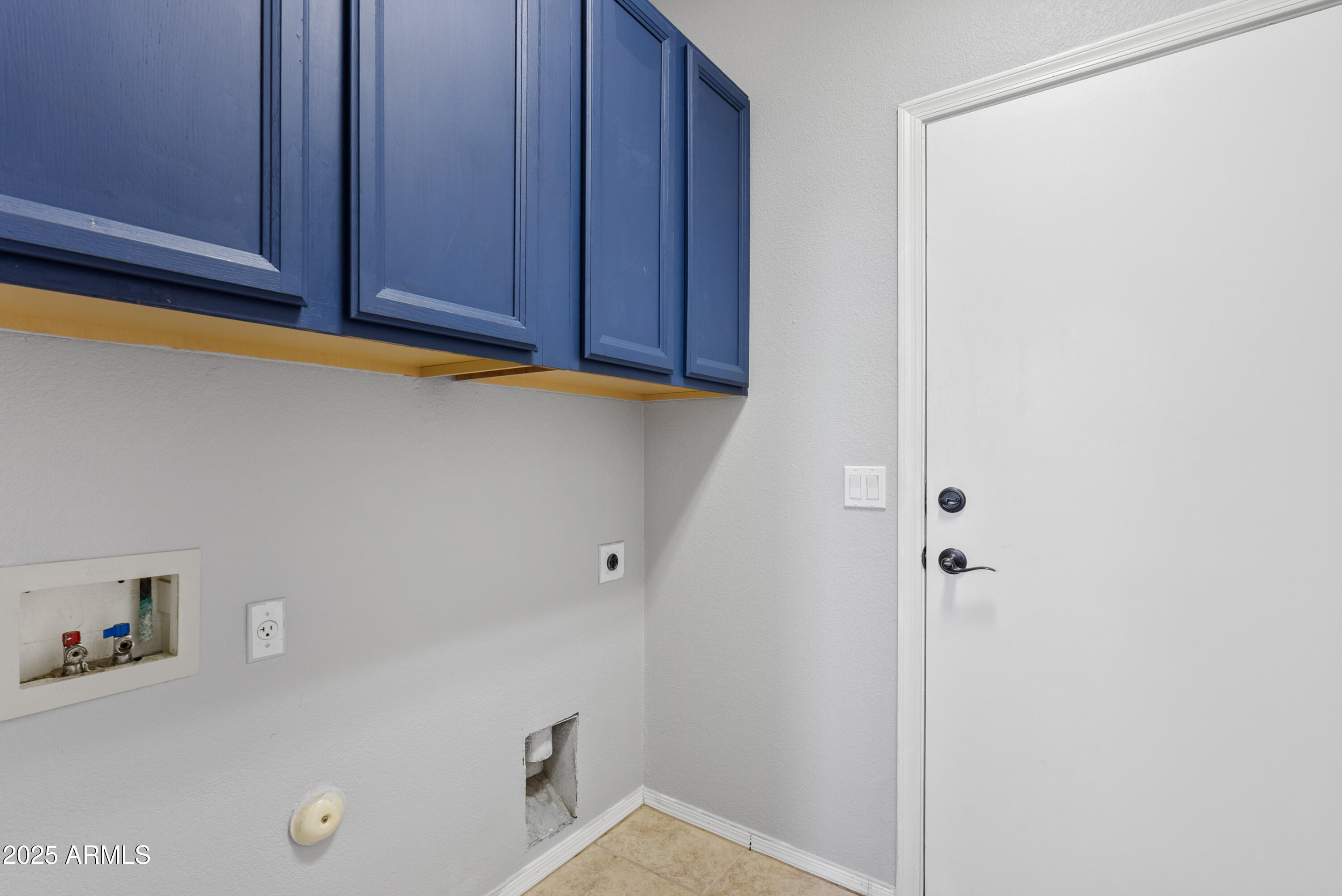4098 East Rustler Way Gilbert, AZ 85297 - Photo 31 of 42 Laundry Room