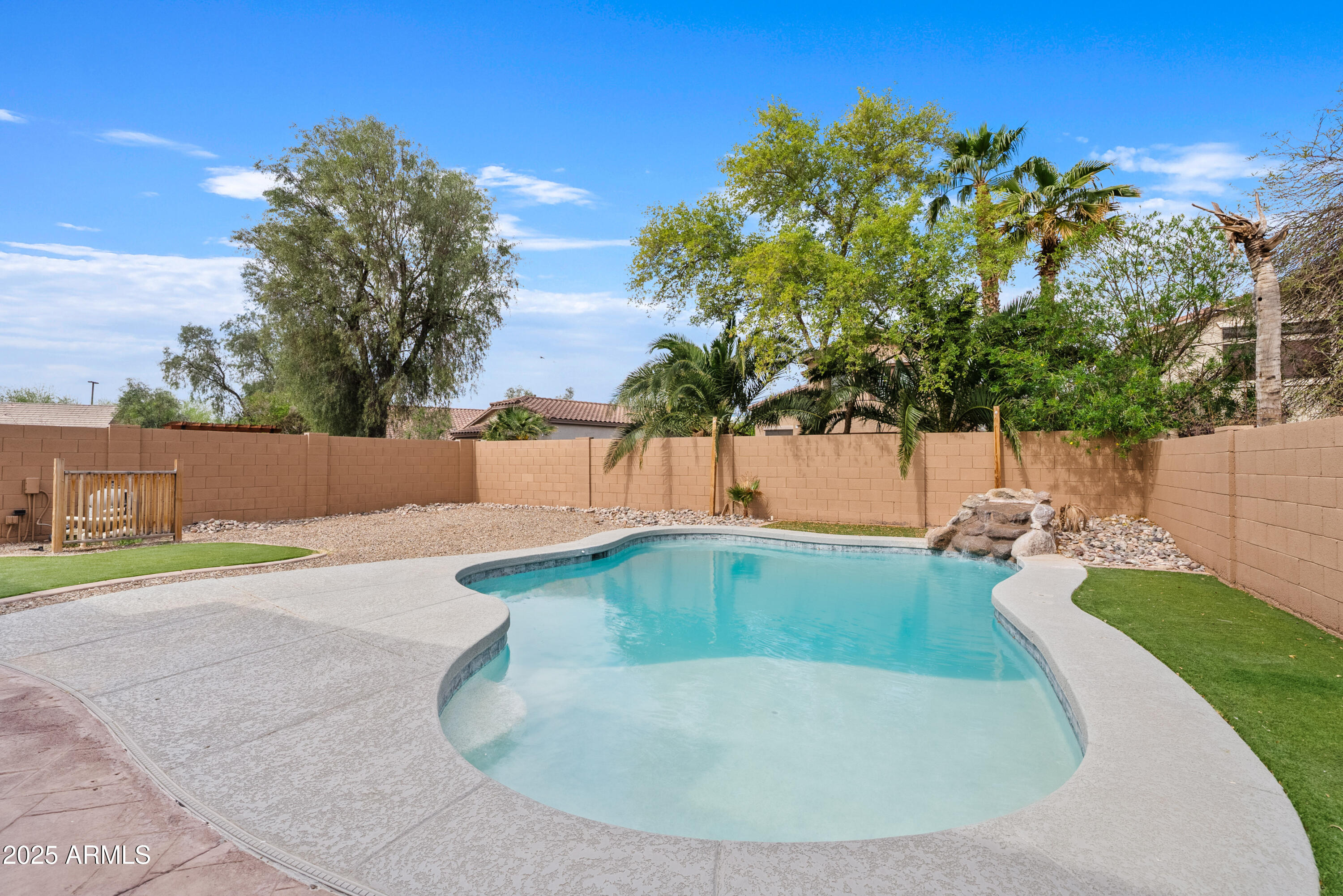 4098 East Rustler Way Gilbert, AZ 85297 - Photo 33 of 42 Pool