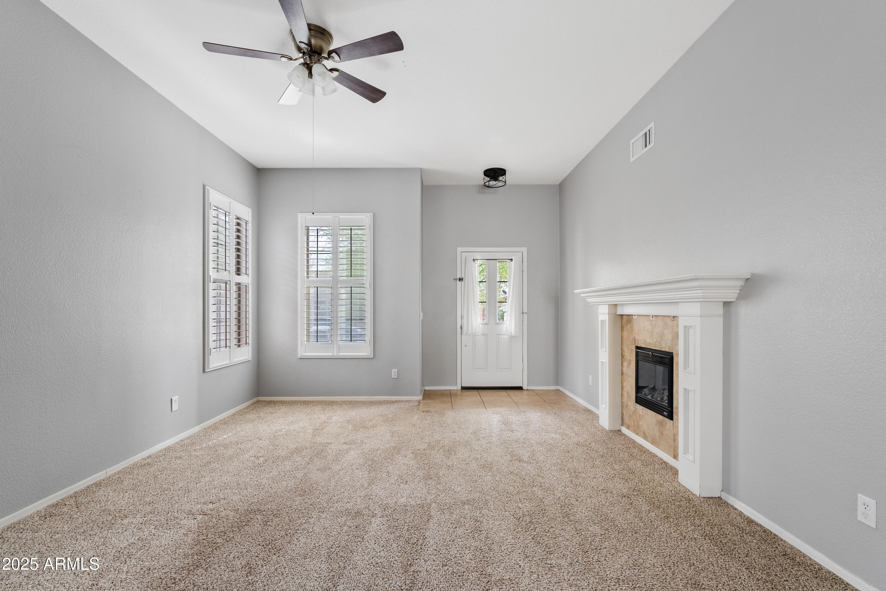 4098 East Rustler Way Gilbert, AZ 85297 - Photo 7 of 42 Great Room