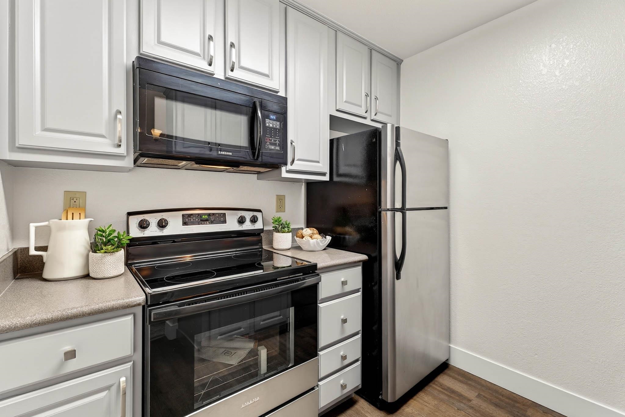 1544 Bailey Road, Unit 44 Concord, CA 94521 - Photo 7 of 16