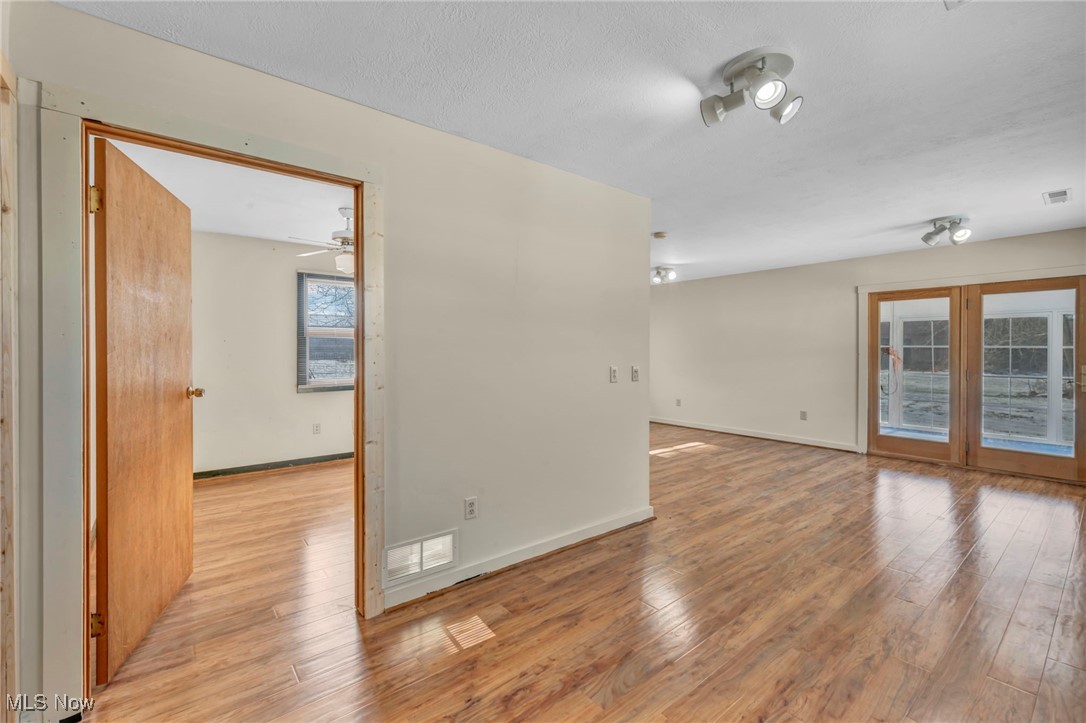 5780 Carsten Road Medina, OH 44256 - Photo 17 of 32 in law suite area