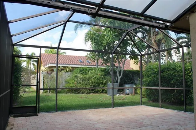 $3,000 | 6722 Canary Palm Circle, Boca Raton, FL 33433