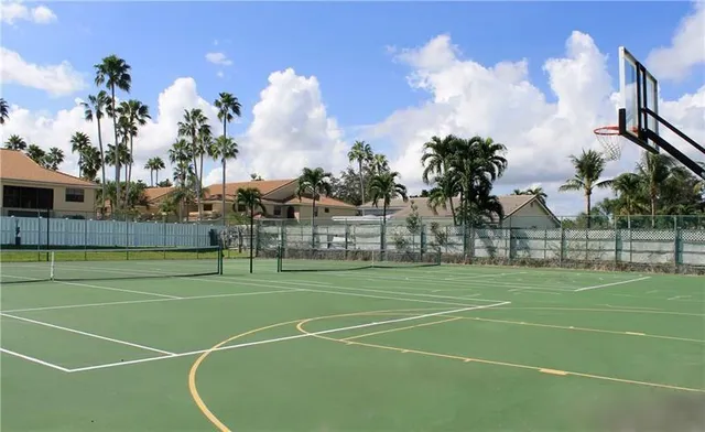 $3,000 | 6722 Canary Palm Circle, Boca Raton, FL 33433