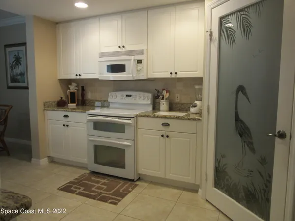 $2,500 | 8951 Lake Drive, Unit 503, Cape Canaveral, FL 32920