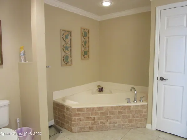 $2,500 | 8951 Lake Drive, Unit 503, Cape Canaveral, FL 32920