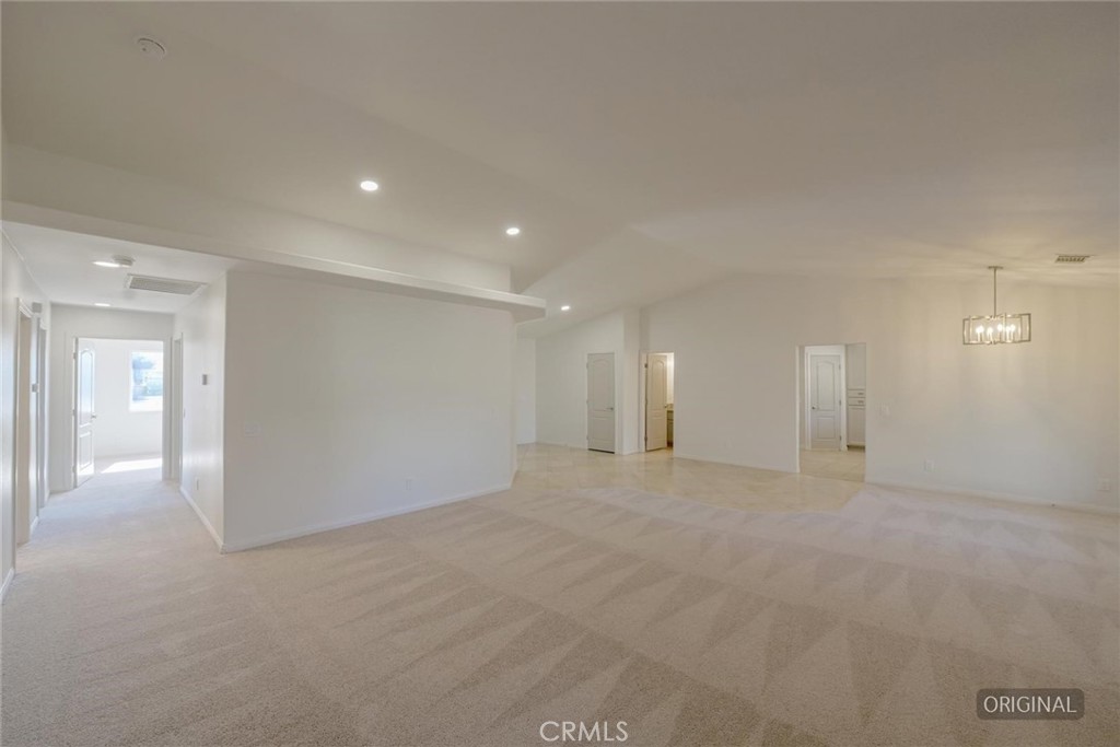 13934 Okesa Road Apple Valley, CA 92307 - Photo 8 of 35