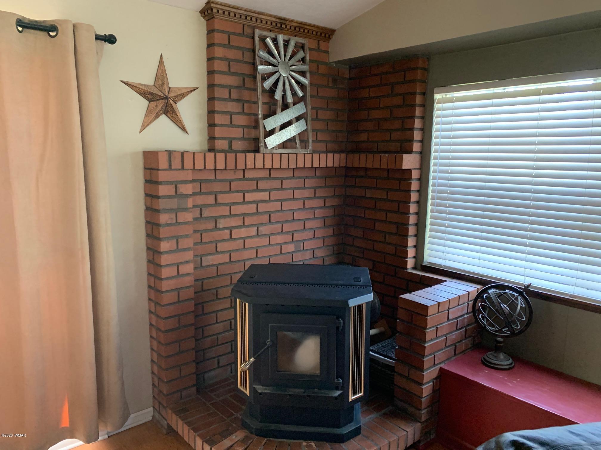 581 South School Bus Road Eagar, AZ 85925 - Photo 4 of 13 Gallery Image 4