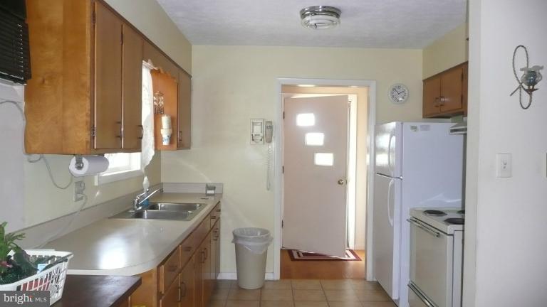 1106 Wickliffe Road Berryville, VA 22611 - Photo 22 of 26 Kitchen