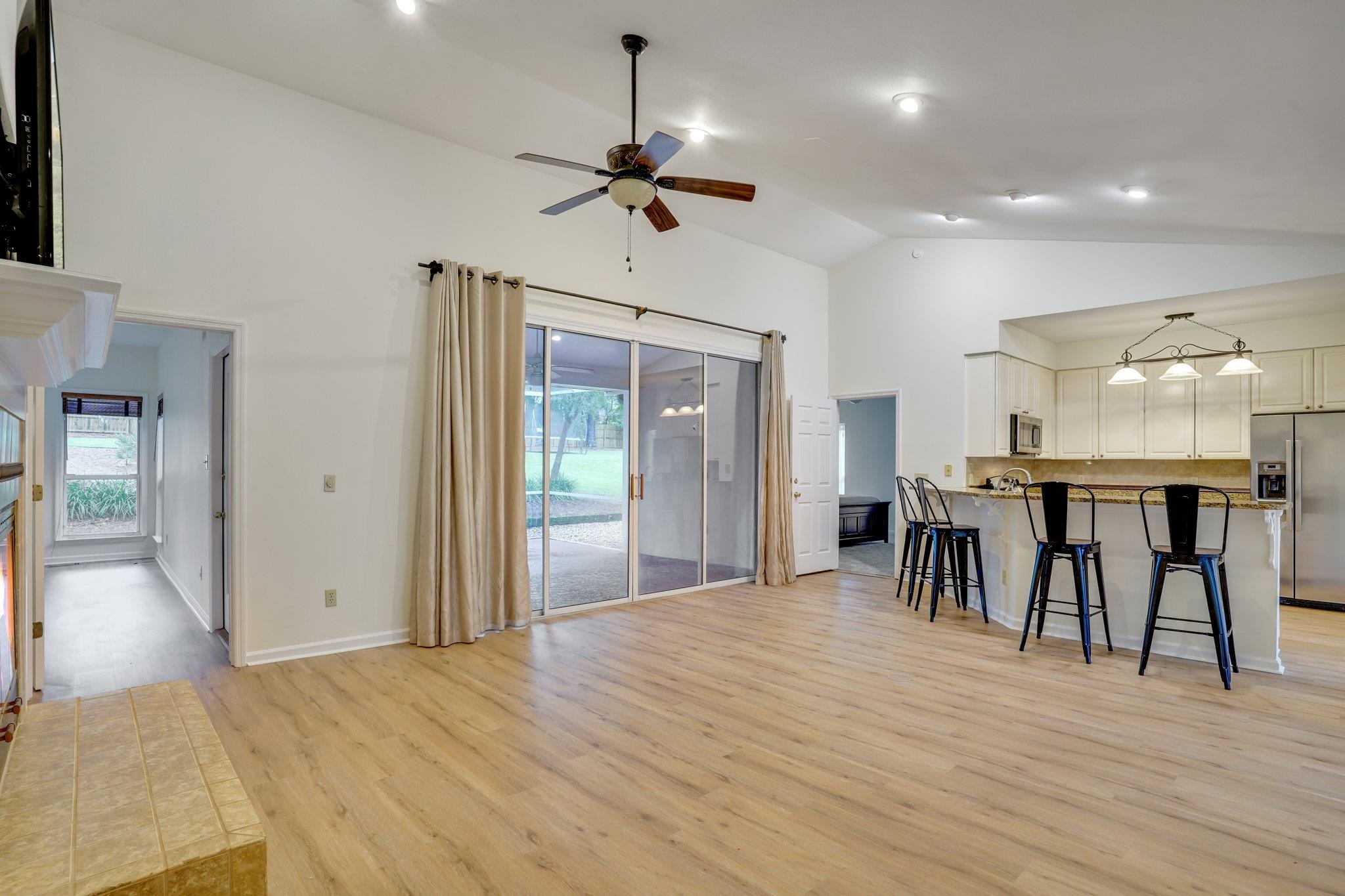 561 Rawls Road Tallahassee, FL 32312 - Photo 3 of 42 Gallery Image 3