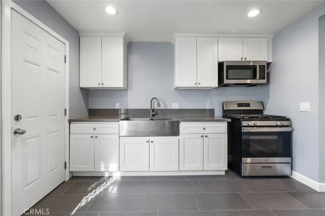 $2,900 | 5339 Oakland Street, Unit 1/4, Los Angeles, CA 90032