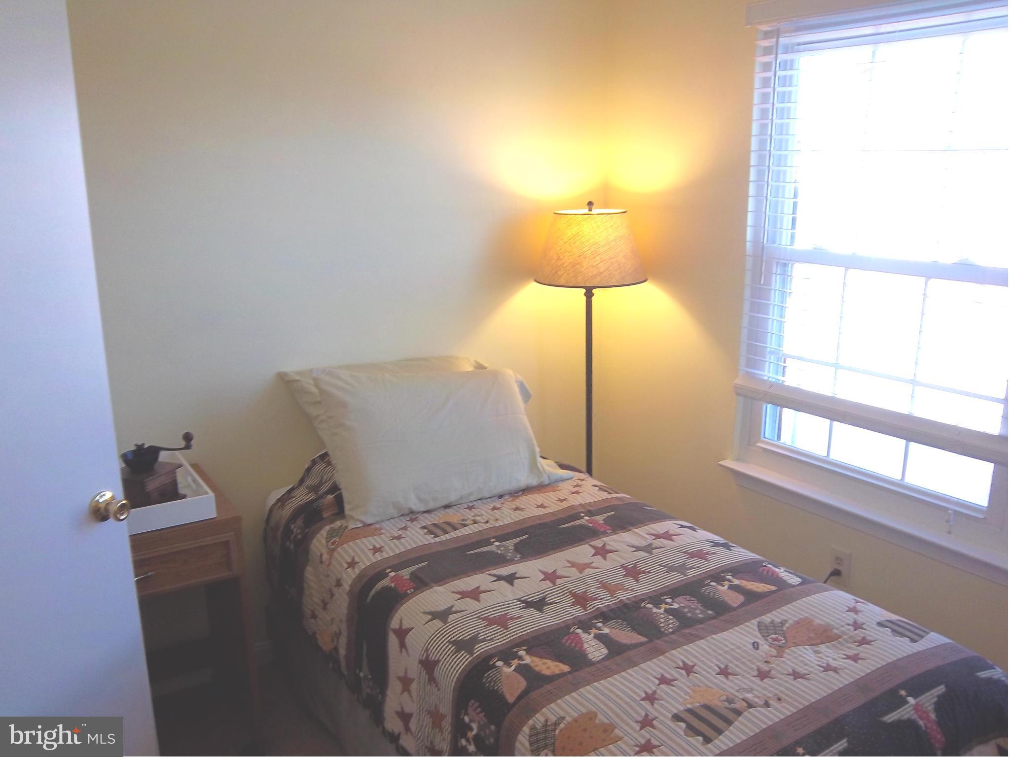 35 Hunters Gate Court Silver Spring, MD 20904 - Photo 14 of 25 Bedroom