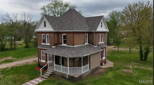 $260,000 | 203 South B Street, Bonne Terre, MO 63628
