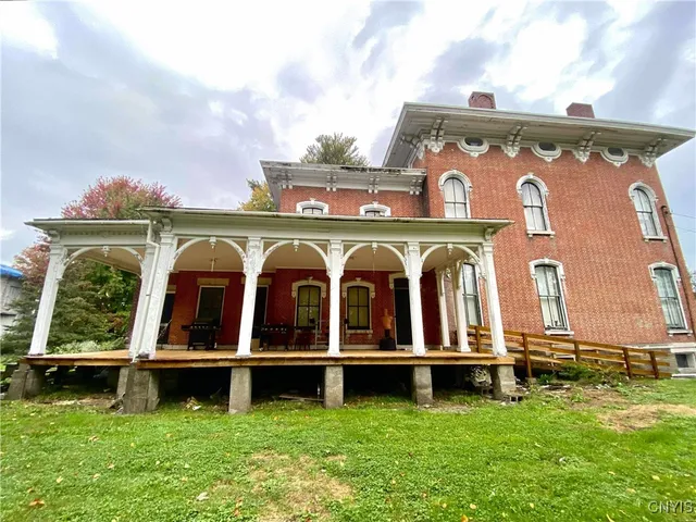 $329,900 | 19 Lake Street, Richland, NY 13142