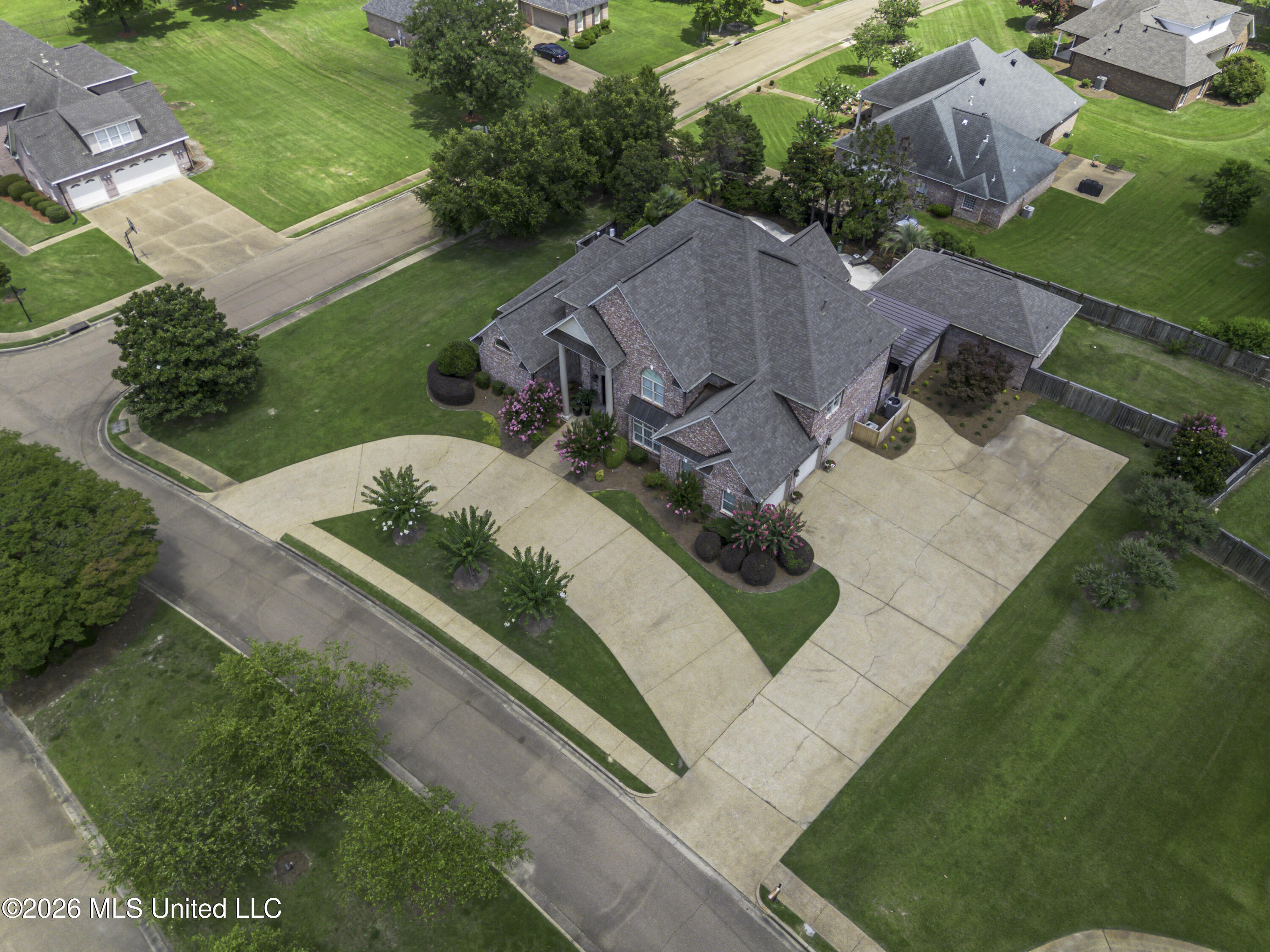107 Carlton Boulevard Ridgeland, MS 39157 - Photo 95 of 111 107 Carlton Blvd Drone-0650