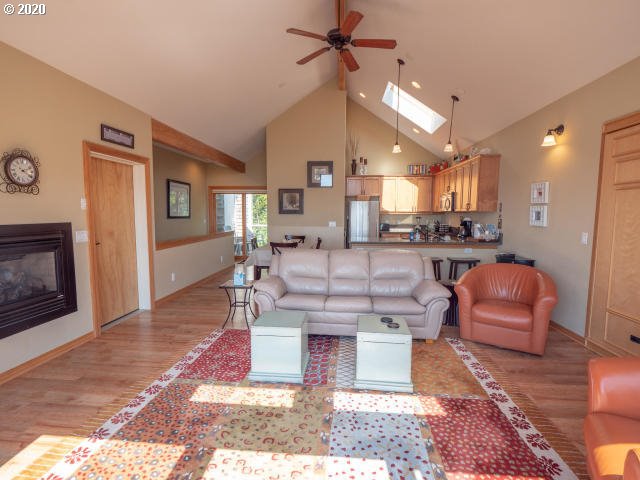 922 Happy Camp Road Netarts, OR 97141 - Photo 12 of 32 Gallery Image 12