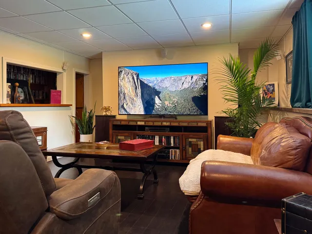 $749,000 | 399 Shaker Boulevard, Enfield, NH 03748