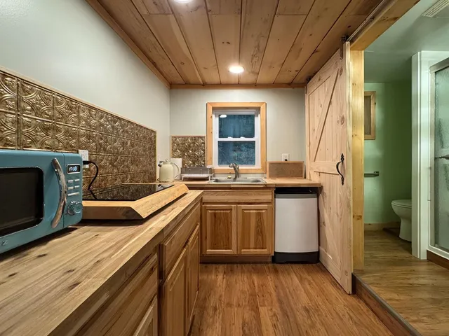 $749,000 | 399 Shaker Boulevard, Enfield, NH 03748