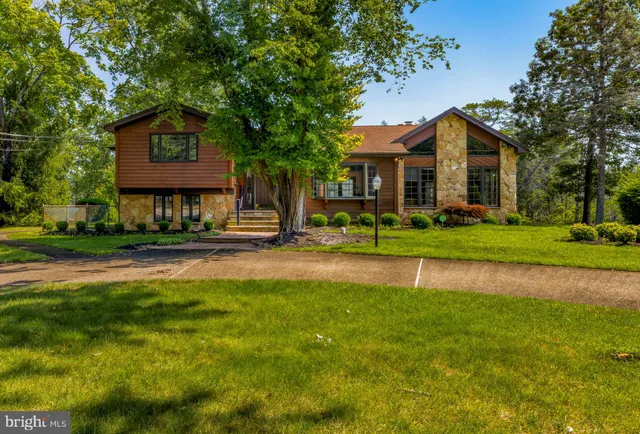 $950,000 | 4832 Pleasant Mills Road, Hammonton, NJ 08037