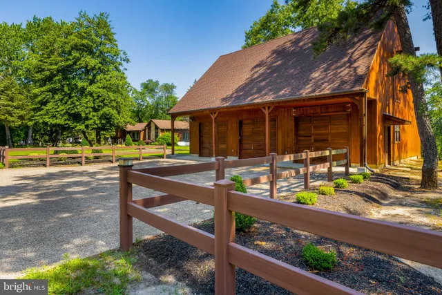 a view of a house with street view