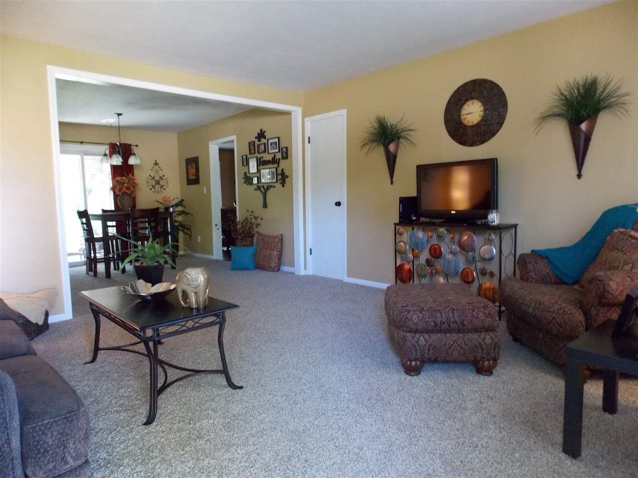 2428 Hobson Road Fort Wayne, IN 46805 - Photo 12 of 33