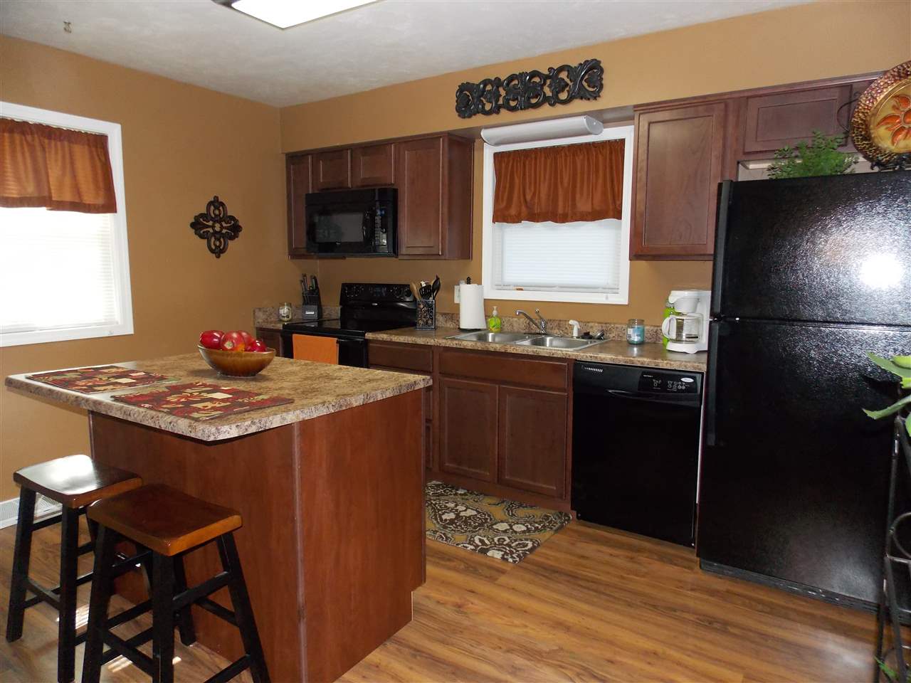 2428 Hobson Road Fort Wayne, IN 46805 - Photo 20 of 33