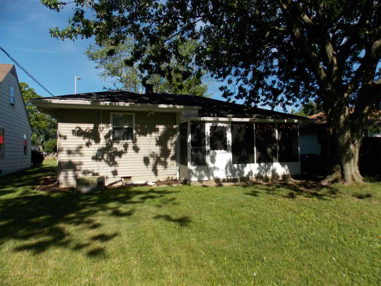 2428 Hobson Road Fort Wayne, IN 46805 - Photo 10 of 33