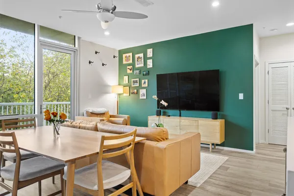 $689,000 | 1600 Barton Springs Road, Unit 4205, Austin, TX 78704