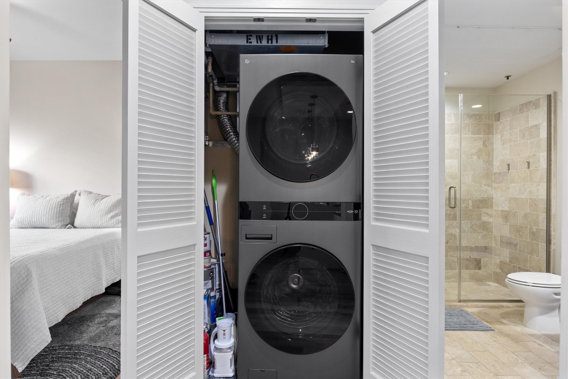 1600 Barton Springs Road, Unit 4205 Austin, TX 78704 - Photo 22 of 37 a utility room with dryer and washer