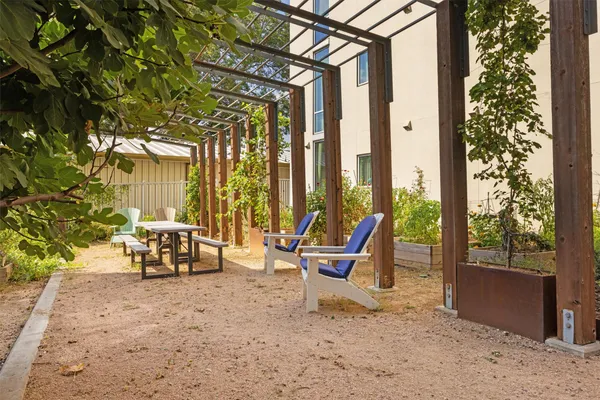 $689,000 | 1600 Barton Springs Road, Unit 4205, Austin, TX 78704